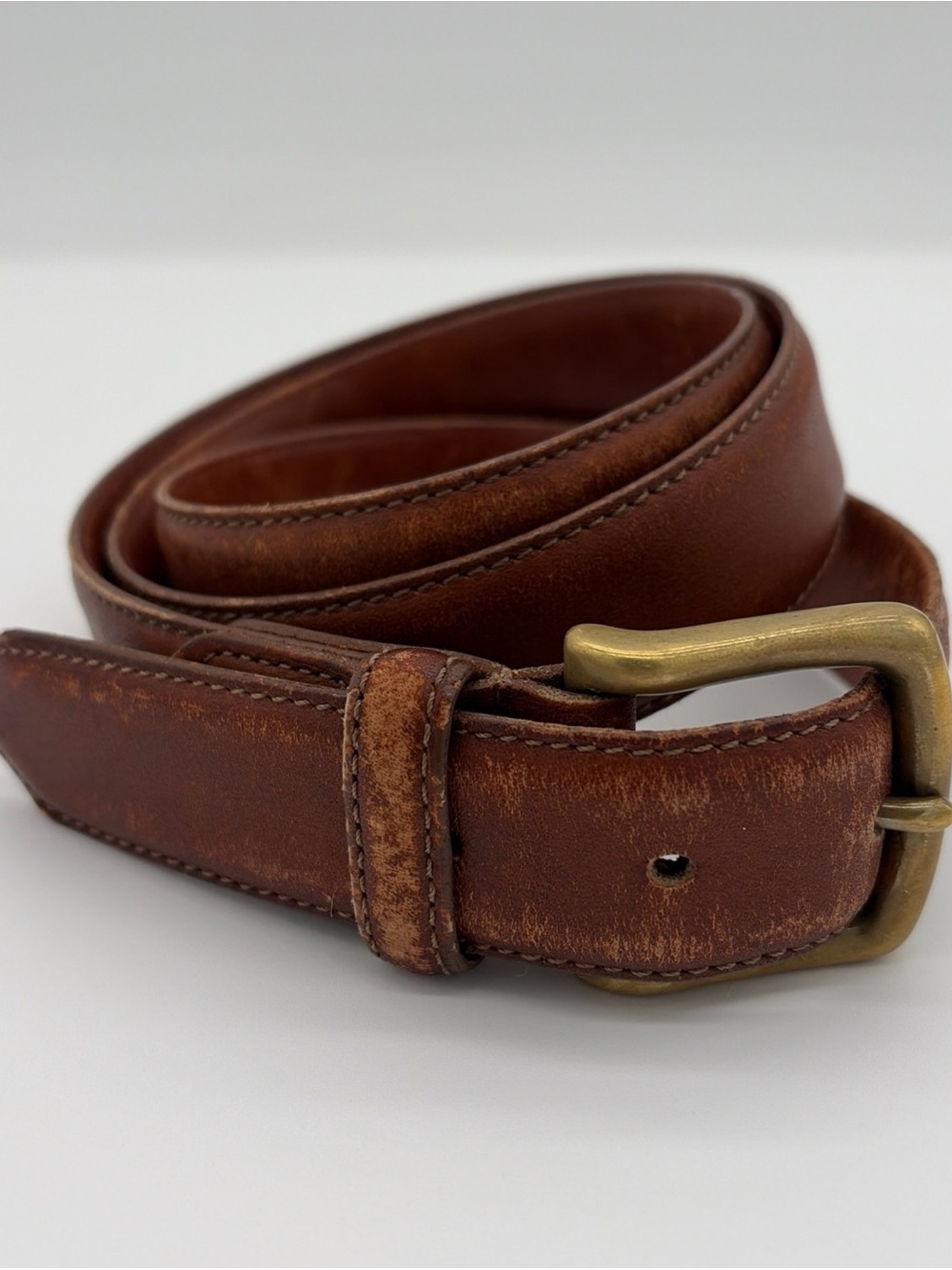 Vtg COACH Mens Distressed Belt British Tan Cowhide Broken-in Solid Brass 40 USA